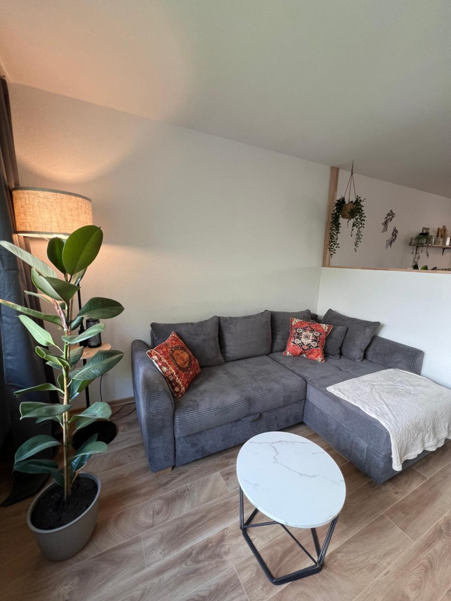 Up Wuljke19 Neu Renovierte Unterkunft Inkl.Pkw Stellplatz Emden Exterior foto