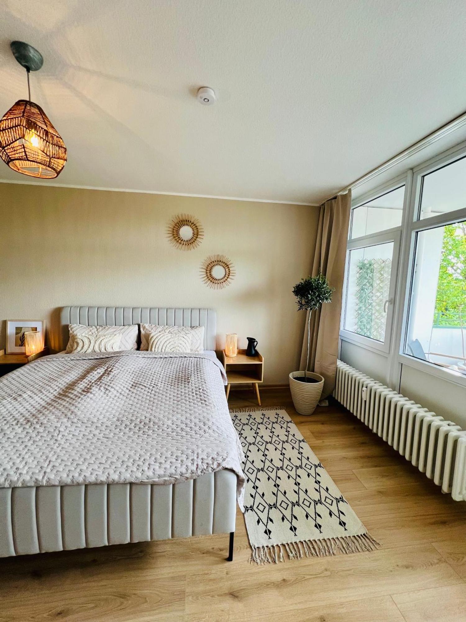 Up Wuljke19 Neu Renovierte Unterkunft Inkl.Pkw Stellplatz Emden Exterior foto